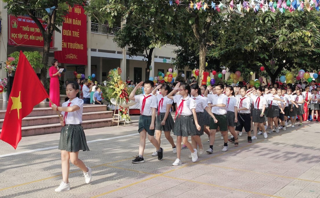 đồng phục trường tiểu học nam thành công